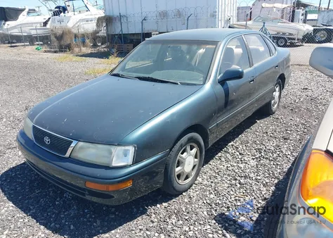 1995 Toyota Avalon Xl z USA, uszkodzony, nr VIN 4T1GB10E5SU022156